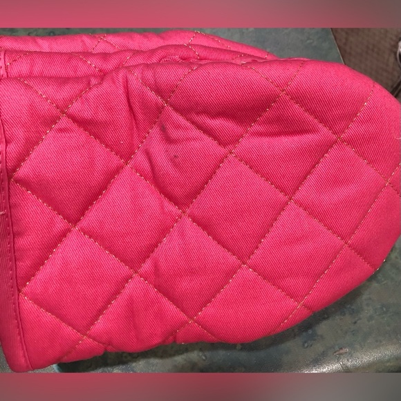 Juicy Couture Barbie pink crown monogram silicon grip‎ mini oven mitts set new - Picture 11 of 11